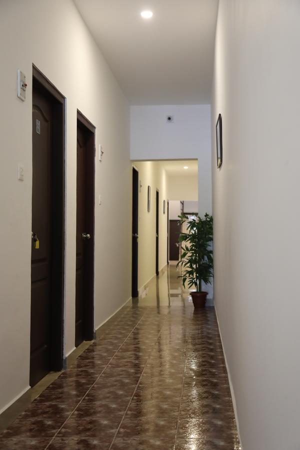 Puthens Clifton Inn Kottayam Exterior photo
